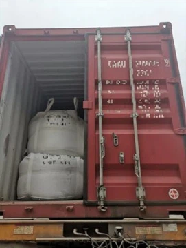 콜롬비아 고객이 15톤 백색 융합 알루미나 주문